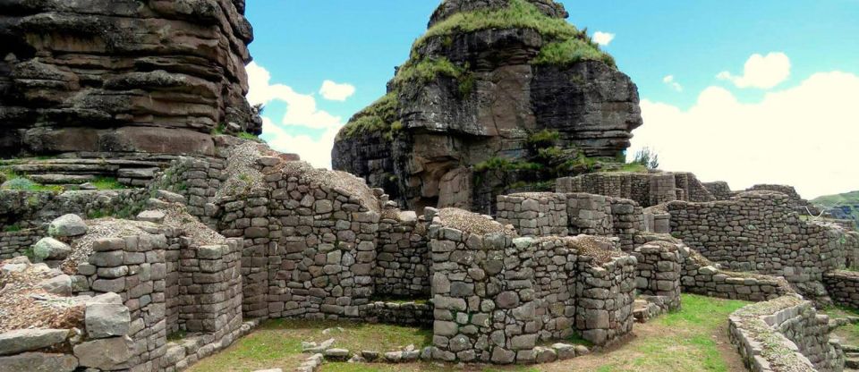 Private Service Waqrapukara Tour - a Day of Adventure - Inclusions and Services