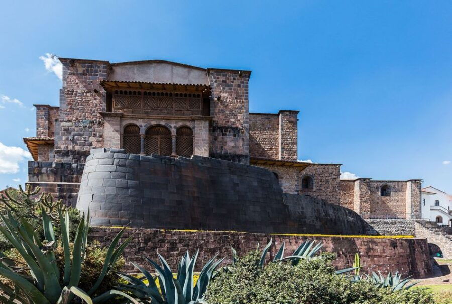 Private Tour Cusco – Sacred Valley and Machu Picchu 5D-4N