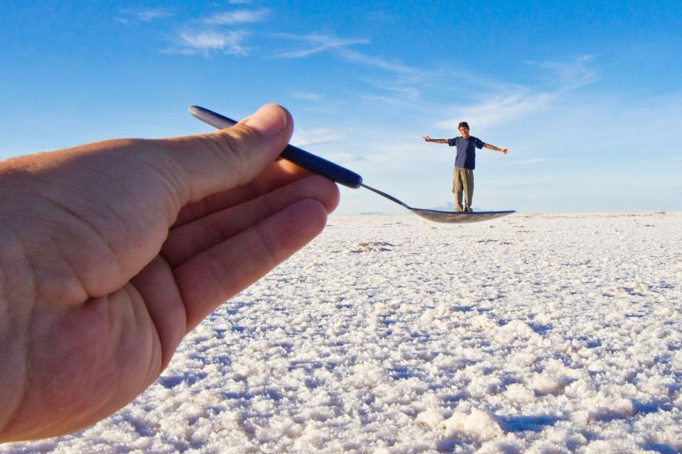 PRIVATE TOUR: Salar Uyuni 3 Days / 2 Nights.