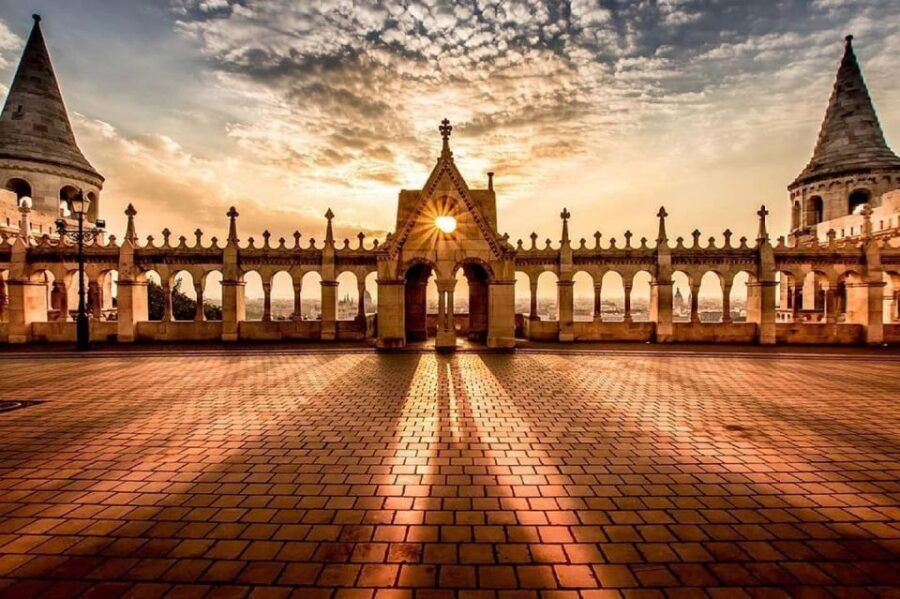 Private Walking Tour in Budapest in English - Good To Know