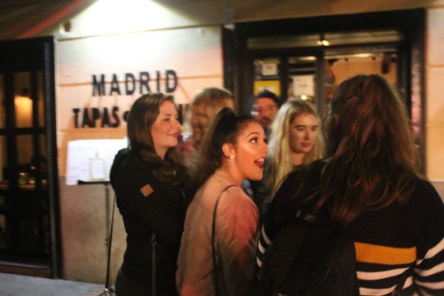 Pub Crawl & Party Tour Madrid