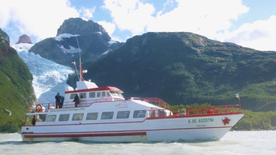 Puero Natales: Glacier Tour With Lunch & Whiskey Aperitif - Good To Know