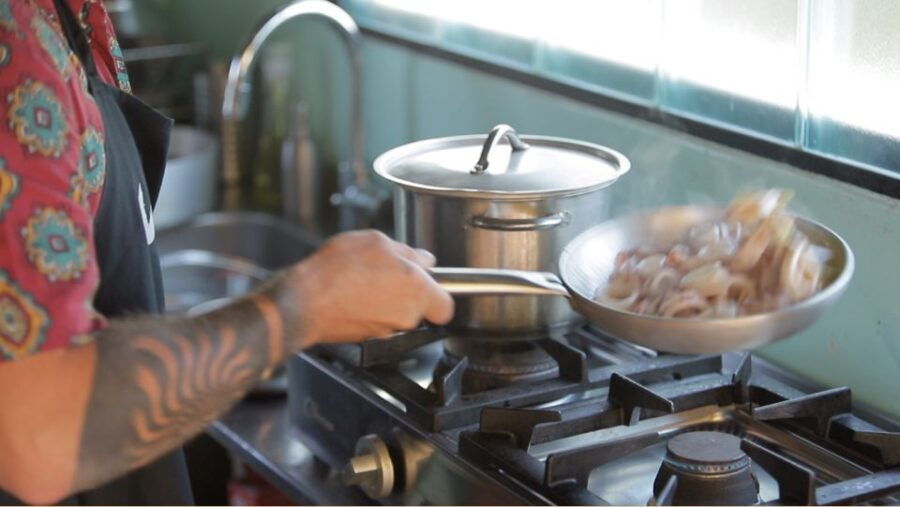Pula: Market Tour, Cooking Class, and a Meal With Wine - Touring Pulas Vibrant Market
