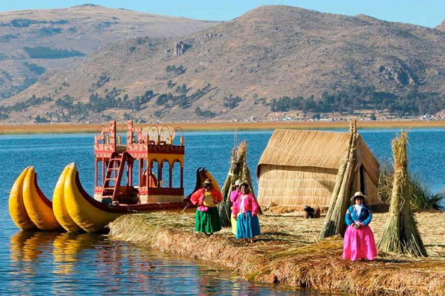 Puno: Lake Titicaca, Uros and Taquile 1-Day Tour - Itinerary Highlights