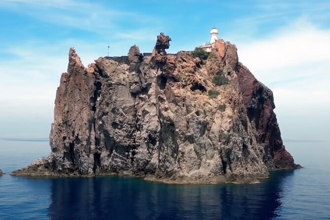 Rent Our Boat Principessa in Stromboli