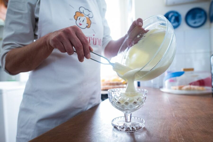 Riomaggiore: Group Pasta and Tiramisu Class With Tastings