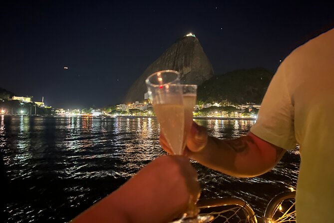 Romantic Catamaran Night Tour in Rio - Good To Know