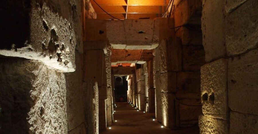 Rome: Ancient History and Colosseum Underground Tour