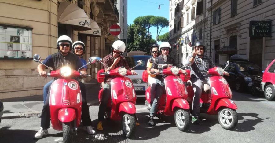 Rome: City Highlights Vespa Tour With Driver