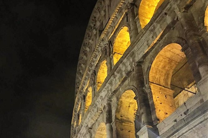 Rome Illuminated: Private 2-Hour Night Sightseeing Tour - Good To Know