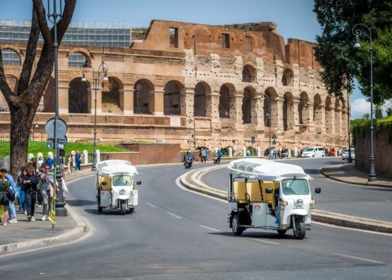 Rome: Private City Tour by Electric Tuk Tuk