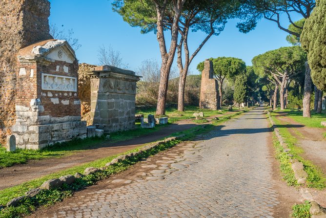 Rome Underground Catacombs Exclusive Guided Tour, Ticket and Transfer Included - Good To Know