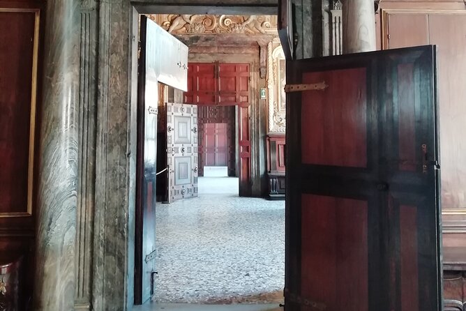 Saint Marks Basilica and Doges Palace Private Tour - Tour Highlights