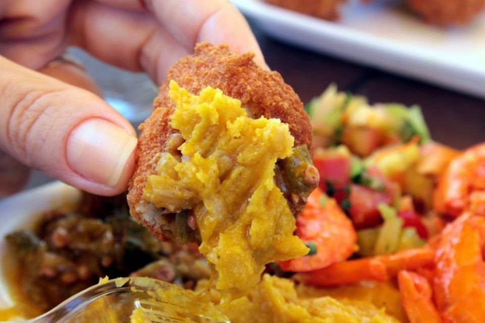 Salvador: African Heritage & Acarajé Tasting 4-Hour Tour