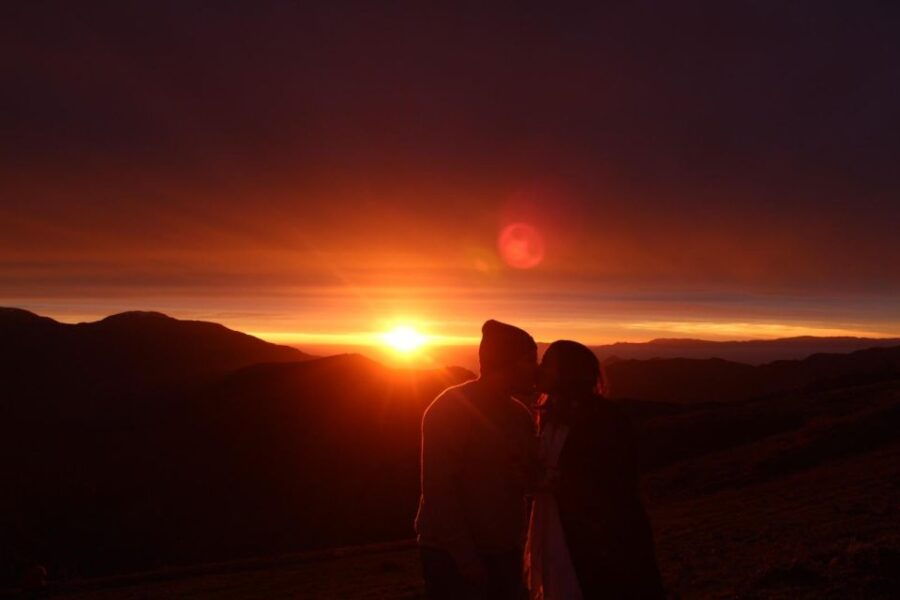 Santiago: Cordillera Sunset Tour With Transfer and Picnic - Good To Know