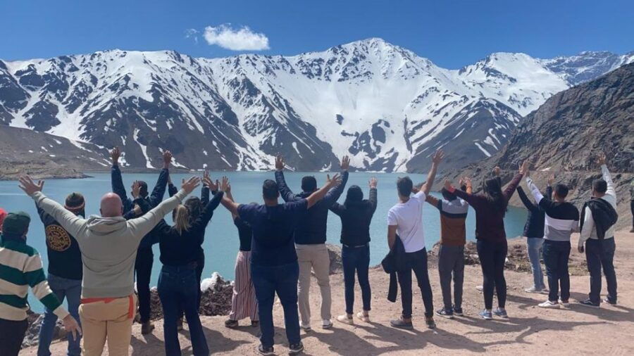 Santiago: Tour Cajon Del Maipo, Embalse El Yeso and Picnic