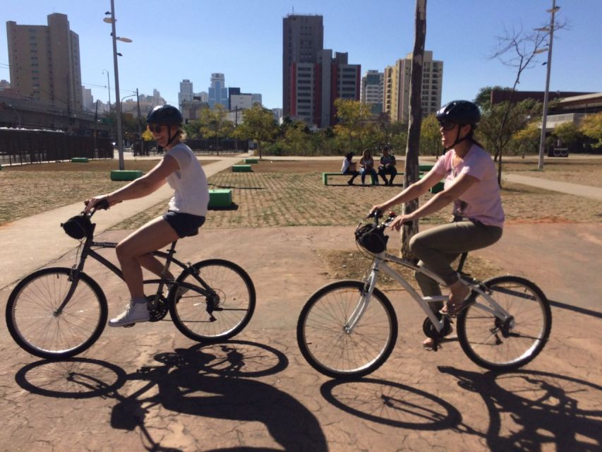 São Paulo: Downtown Historical Bike Tour
