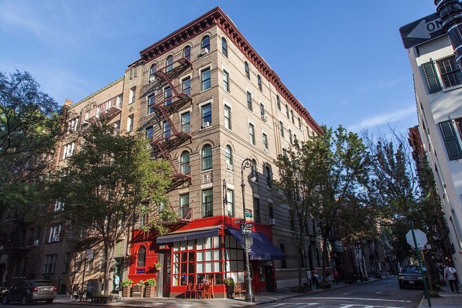 Shared Food Tour Bohemian Greenwichvillage - End Point and Bakery Experience