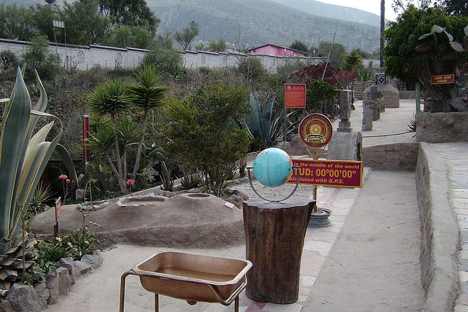 Shared Middle of the World Monument Tour