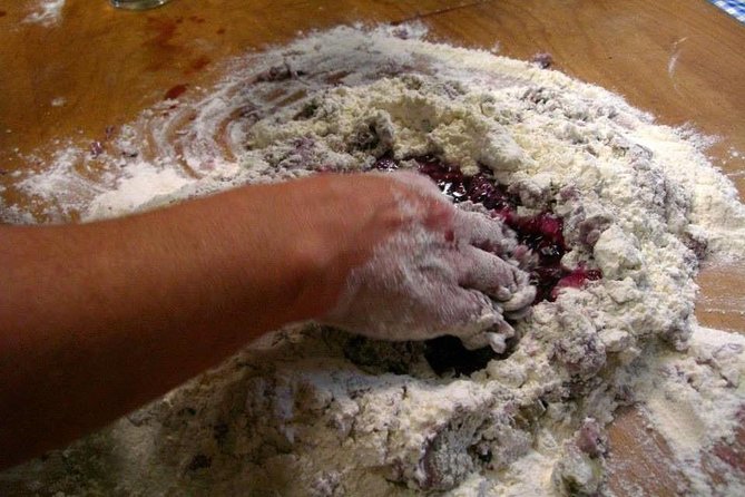 Siena: Tuscany Hands-on Cooking Class at the Farm