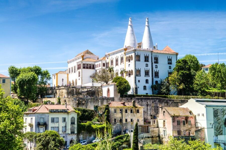Sintra: Self-Guided Highlights Scavenger Hunt & Walking Tour