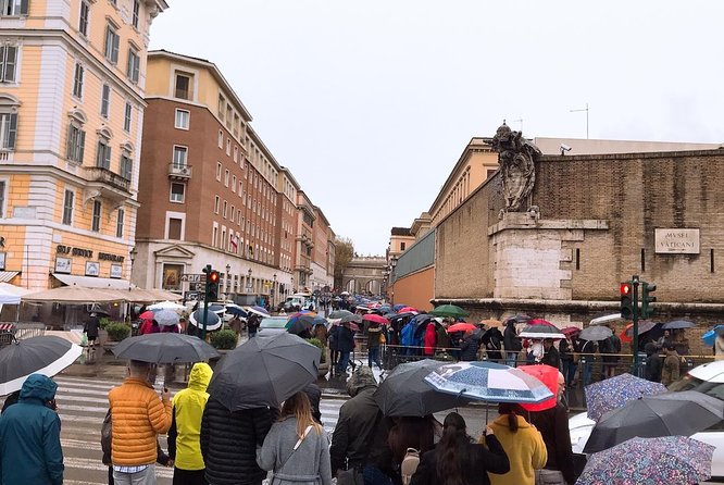 Skip the Line: Guided Tour for Sistine Chapel & Vatican City - Good To Know