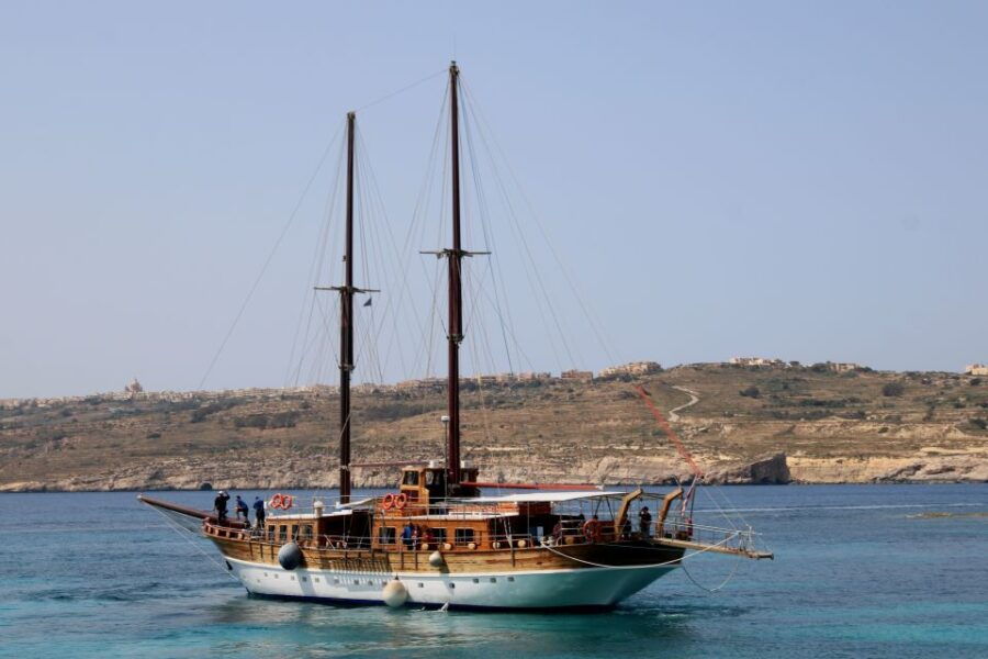 Sliema: 3-Island Cruise With Buffet Lunch and Drinks - Good To Know