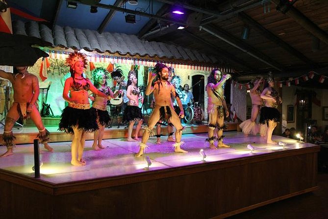 Small-Group Tour: Night City Tour With Santa Lucia Hill and Dinner Show - Tour Overview