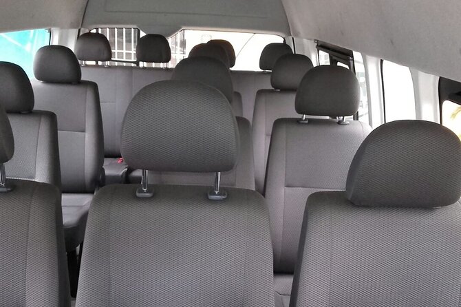 Smooth Shared Ride From San Salvador to Airport