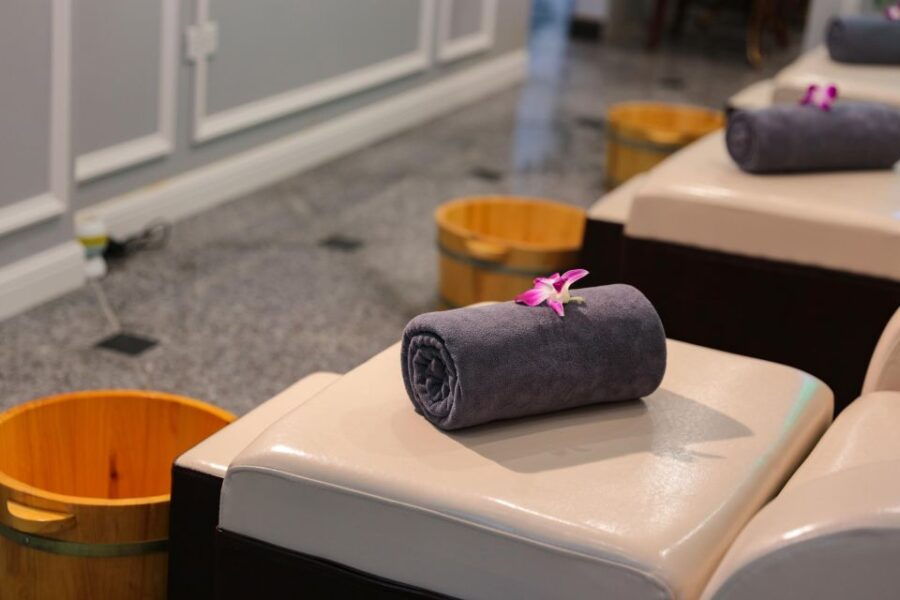 Spa in Hanoi: Hot Stone Therapy by Vita Beauty Spa - Booking Details