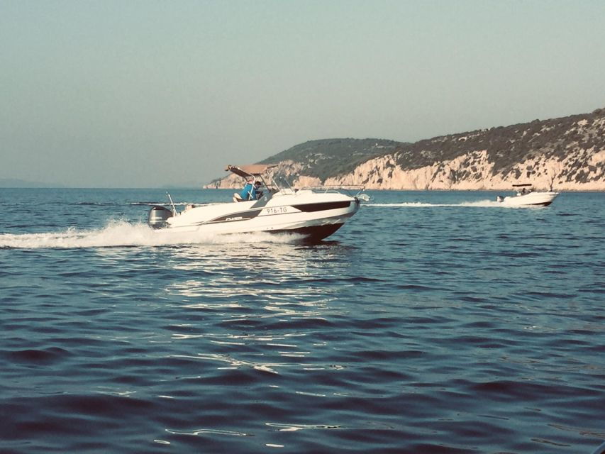 Speedboat Transfer From Hvar Town to Split Airport - Booking and Payment Details