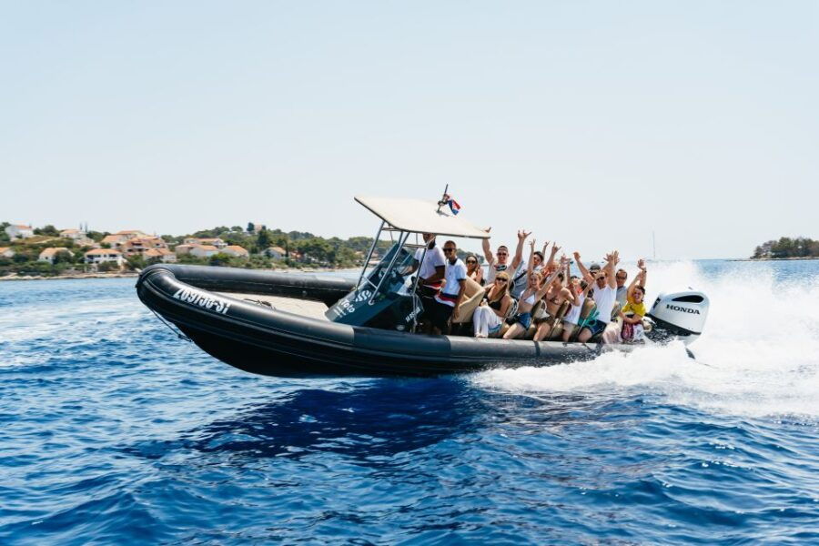 Split: Blue Lagoon and 3 Islands Speeeboat Tour With Lunch - Good To Know