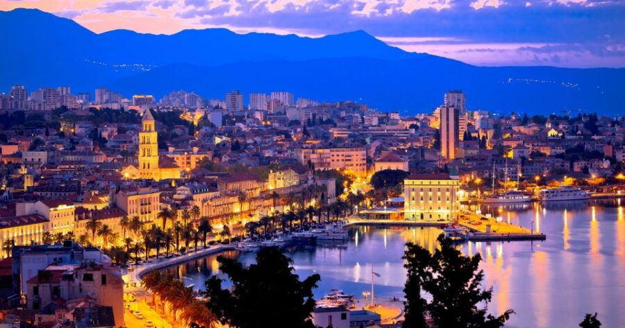 Split: Old Town & Diocletian's Palace Earlybird Walking Tour - Tour Experience