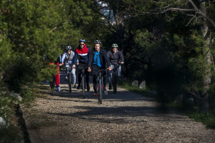 Split: Old Town Guided Bike Tour With Poljud Stadium - Tour Duration and Language