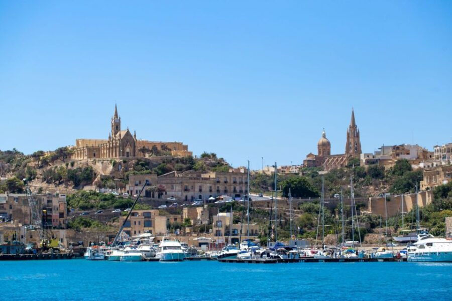 St. Paul’s Bay: Gozo, Comino & St. Paul’s Bus & Boat Tour