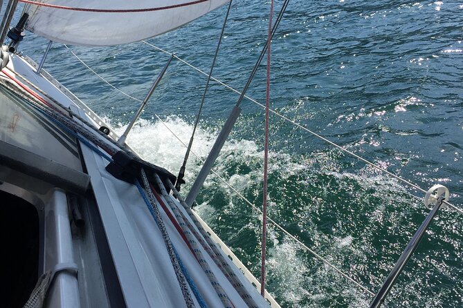 Sunday Morning Sailing Escape – Winter Edition - Good To Know