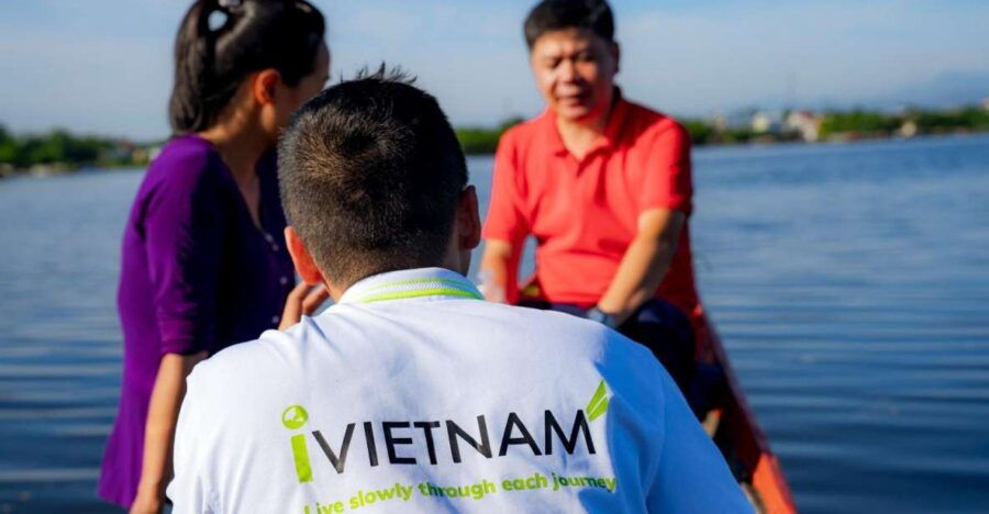 SUNRISE FLOATING MARKET ON TAM GIANG LAGOON - Good To Know
