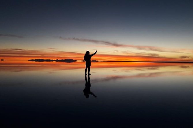 Sunset Delight: Private Uyuni Salt Flats Tour