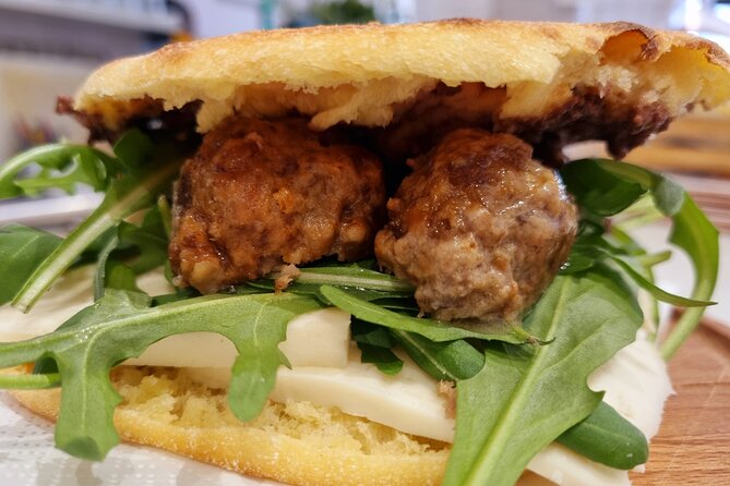 Taste Puccia, Lecces Sandwich and Wine