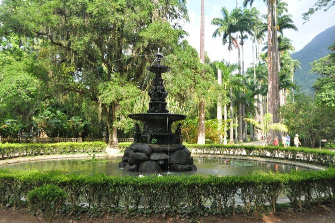 Tour 4 ( 8 Hours ) : Sugar Loaf , Botanical Garden , Favela and Western Beaches - Tour Highlights