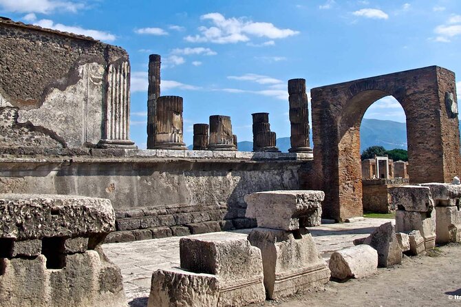 Tour in the Archaeological Park of Pompeii From Naples - Good To Know