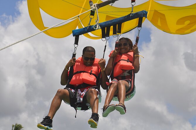 Tour Parasailing From Punta Cana