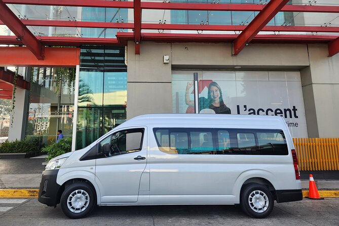 Transfer Airport - Hotel in a VAN ( 10 People Maximun ) - Reviews and Ratings