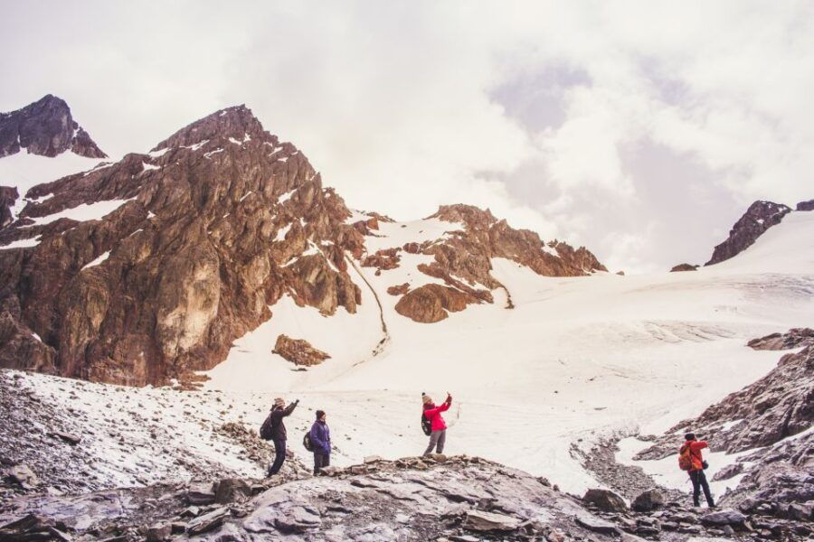 Trekking Vinciguerra Glacier and Tempanos Lagoon