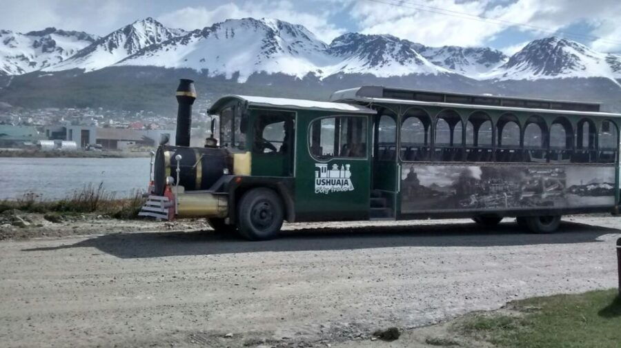 Ushuaia: Panoramic City Train Tour - Activity Details