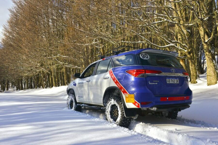 Ushuaia: Winter Off-Road 4x4 Lakes Tour With Lunch & Drinks - Good To Know