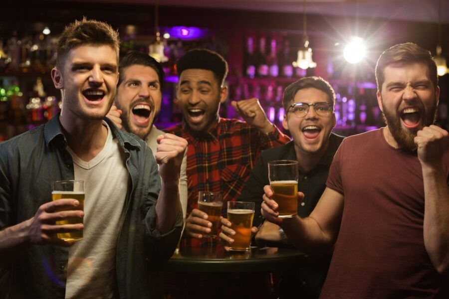 Valencia: Guided Pub Crawl With Free Shots - Good To Know