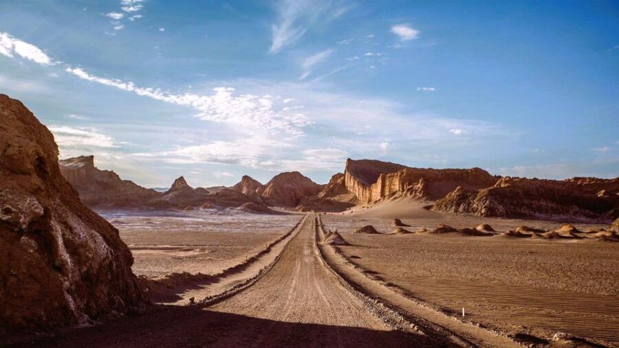 Valle De La Luna Shared Tour