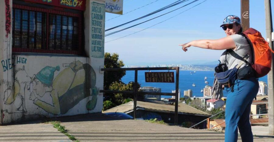 Valparaíso on Foot and Color: Discover Its Hidden Treasures