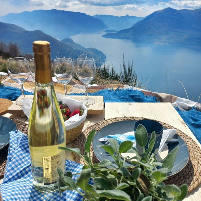 Varenna: Picnic Experience in the Italian Alps